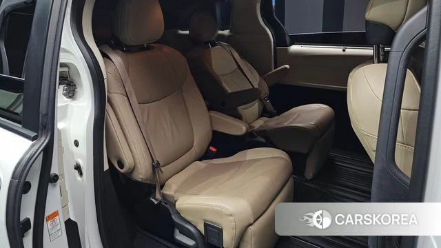 Toyota Sienna 4th Generation 2022 Белый из Кореи, фото 2