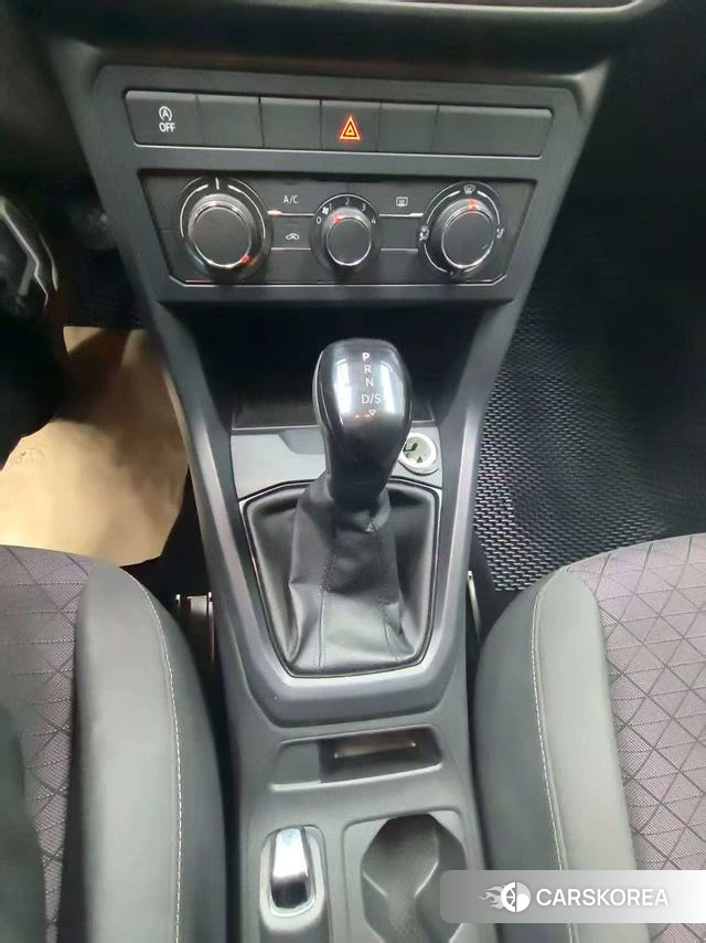 Volkswagen T-Cross 2023 Белый из Китая, фото 2