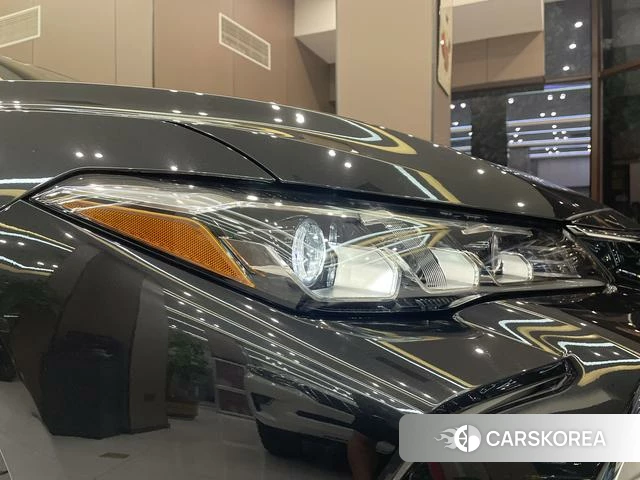 Toyota Avalon 2022 Черный из Китая, фото 2