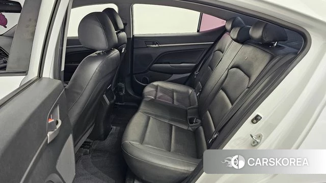 Hyundai Avante AD 2018 Белый из Кореи, фото 2