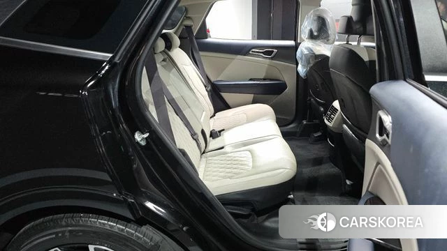 Kia Sportage 5th Generation 2021 Черный из Кореи, фото 2