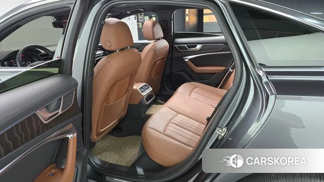 Audi A6 (C8) 2021 Серый из Кореи, фото 2