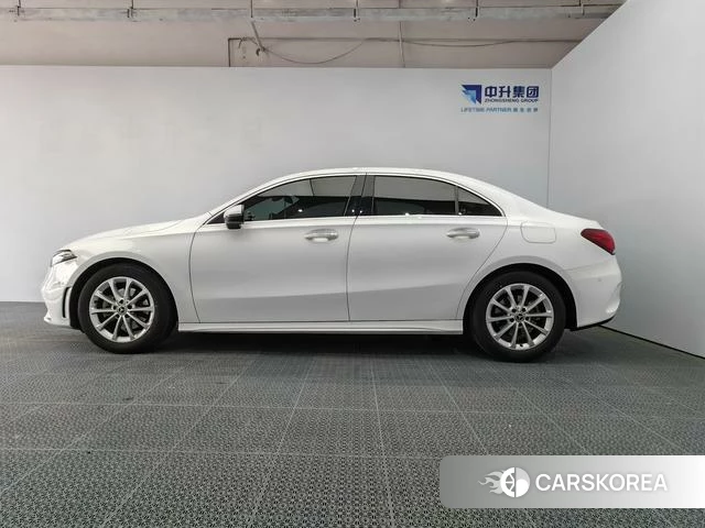 Mercedes-Benz A-Class 2022 Белый из Китая, фото 2