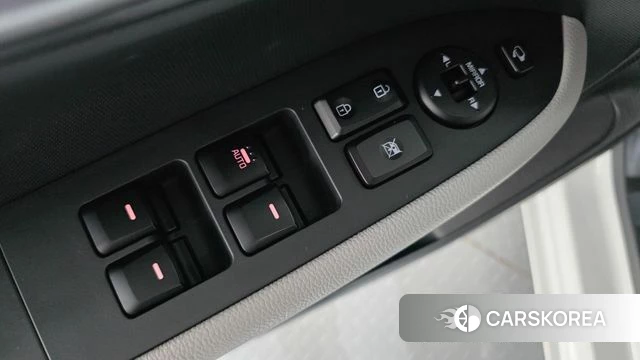 Kia The New Kia Ray 2023 Белый из Кореи, фото 2