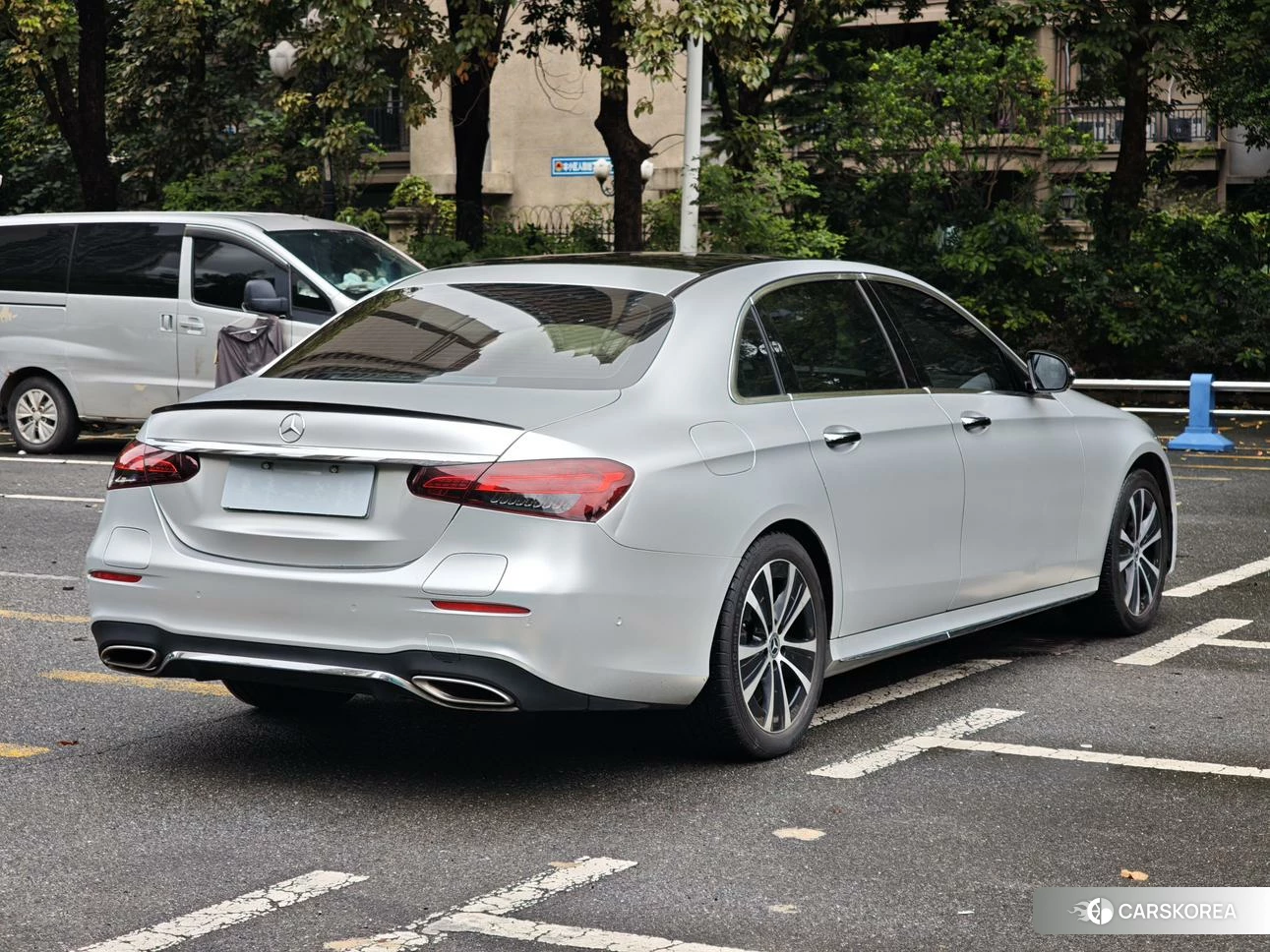 Mercedes-Benz E-Class 2021 Черный из Китая, фото 2