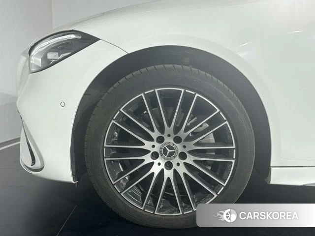 Mercedes-Benz C-class 2025 Белый из Китая, фото 2