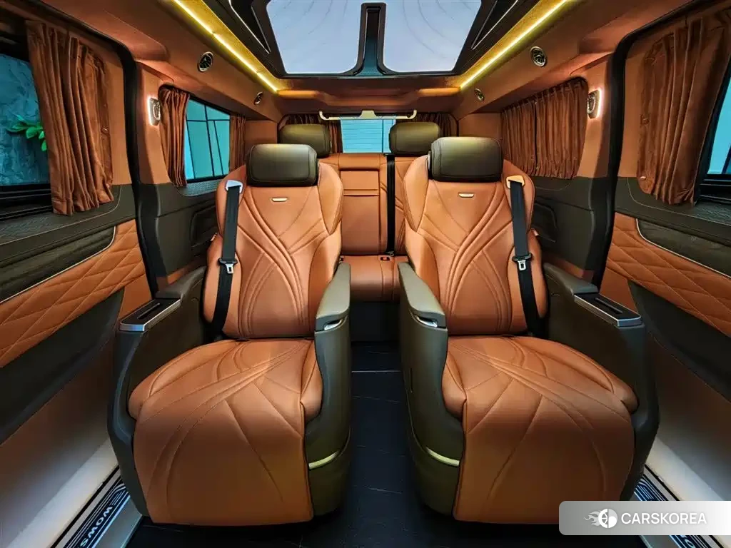 Ford Tourneo 2024 Черный из Китая, фото 2