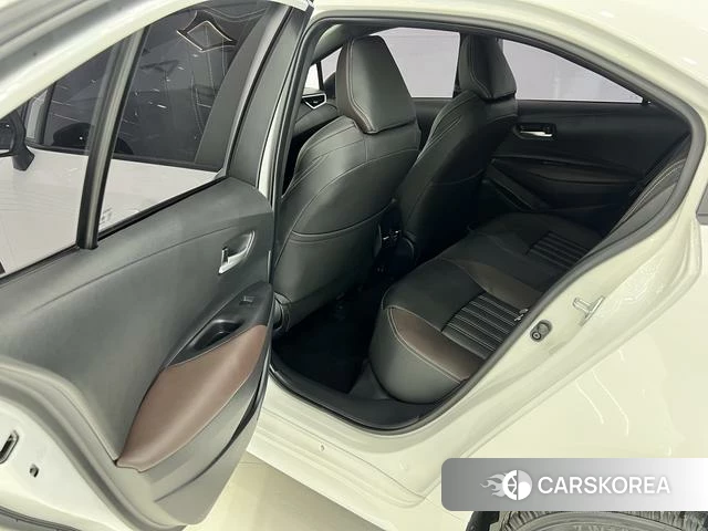 Toyota Levin 2024 Белый из Китая, фото 2