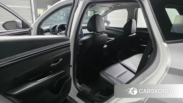 Hyundai Tucson Hybrid (NX4) 2023 Белый из Кореи, фото 2
