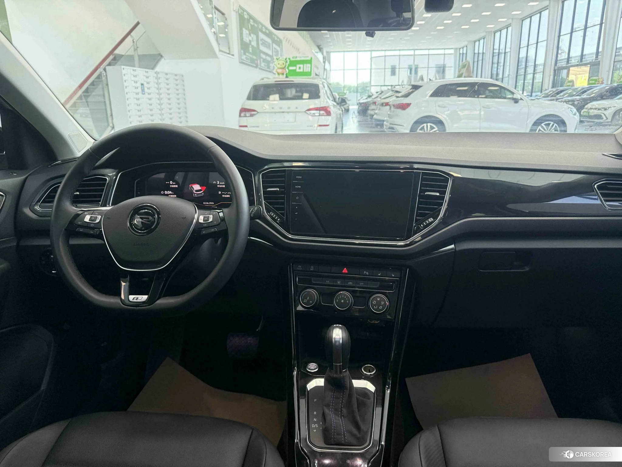 Volkswagen T-Roc 2021 Белый из Китая, фото 2