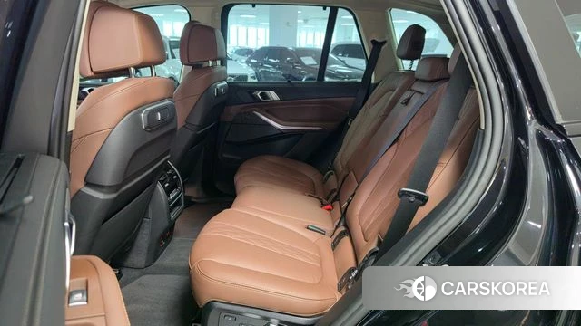 BMW X5 (G05) 2024 Черный из Кореи, фото 2