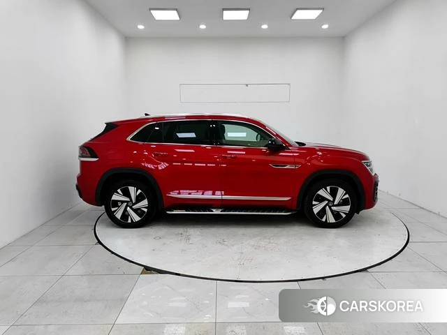 Volkswagen Teramont 2022 Красный из Китая, фото 2