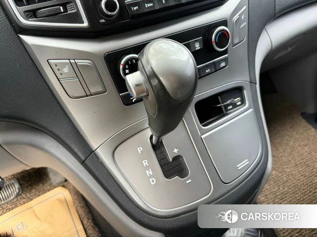 Hyundai The New Grand Starex 2018 Черный из Кореи, фото 2