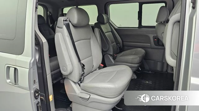 Hyundai The New Grand Starex 2020 Серебряный двухцветный из Кореи, фото 2