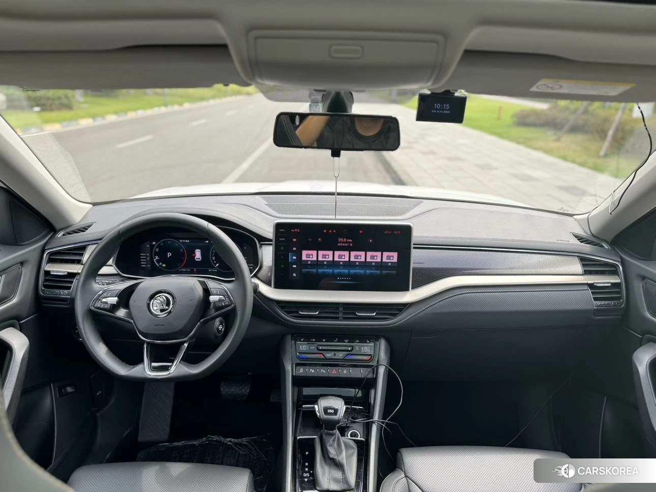 Skoda Kodiaq 2022 Белый из Китая, фото 2