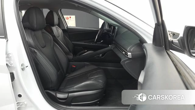 Hyundai Avante (CN7) 2022 Белый из Кореи, фото 2