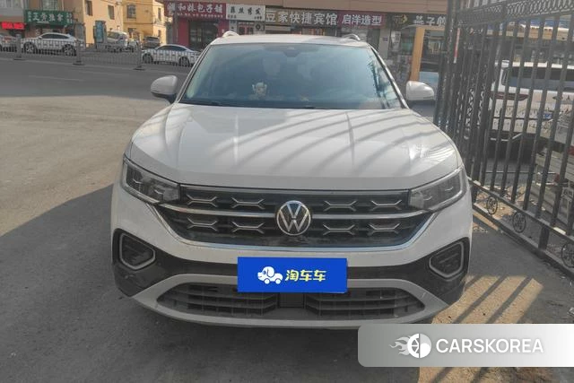 Volkswagen Tayron 2024 Белый из Китая, фото 2