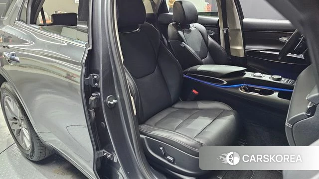 Genesis GV70 2021 Серый из Кореи, фото 2