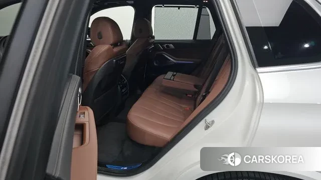 BMW X5 (G05) 2022 Белый из Кореи, фото 2
