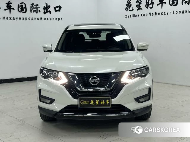 Nissan X-Trail 2022 Белый из Китая, фото 2