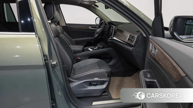 Volkswagen Atlas 2025 Зеленый из Кореи, фото 2