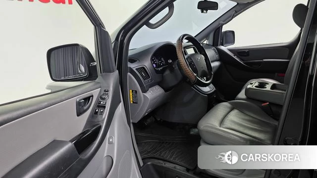 Hyundai The New Grand Starex 2018 Черный из Кореи, фото 2