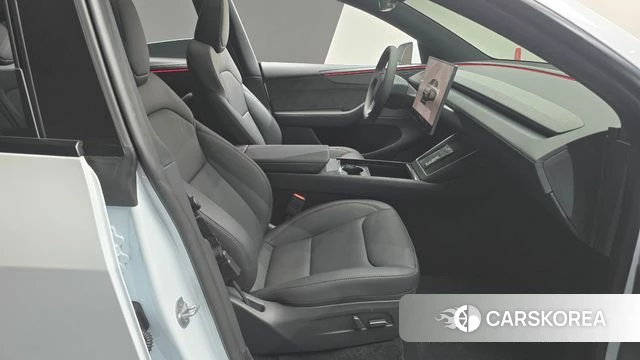 Tesla Model Y 2026 Белый из Кореи, фото 2