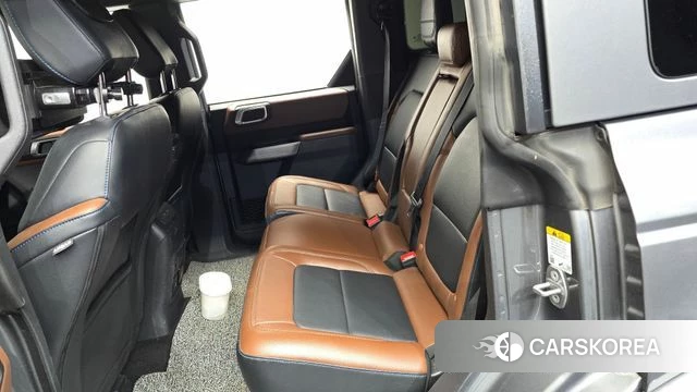 Ford Bronco 6th Generation 2022 Серый из Кореи, фото 2