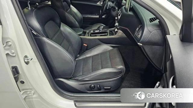 Kia Stinger 2019 Белый из Кореи, фото 2