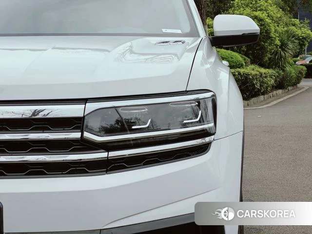 Volkswagen Teramont 2021 Белый из Китая, фото 2