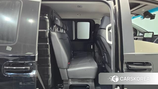 Hyundai Staria 2025 Черный из Кореи, фото 2