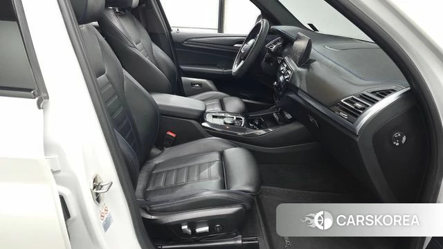 BMW iX3 2023 Белый из Кореи, фото 2
