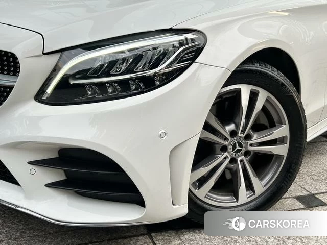 Mercedes-Benz C-class 2021 Белый из Китая, фото 2