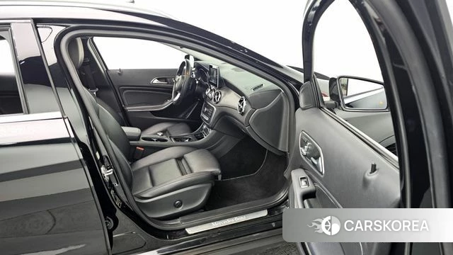 Mercedes-Benz GLA-Class X156 2019 Черный из Кореи, фото 2