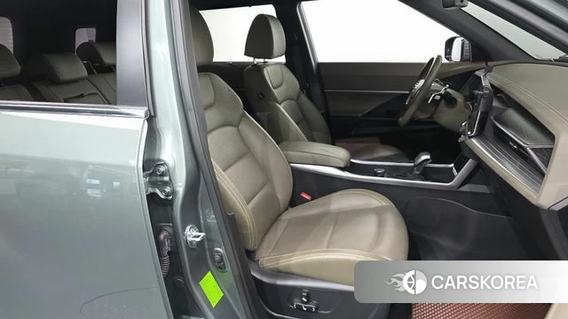 Ssangyong Torres 2023 Светло-зеленый из Кореи, фото 2
