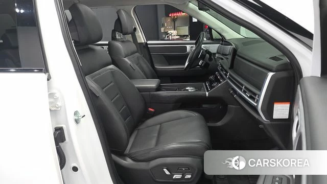 Hyundai Santa Fe (MX5) 2023 Белый из Кореи, фото 2