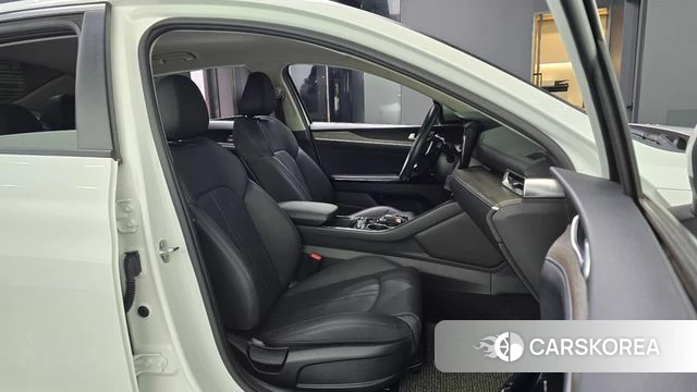 Kia K5 3rd generation 2020 Белый из Кореи, фото 2