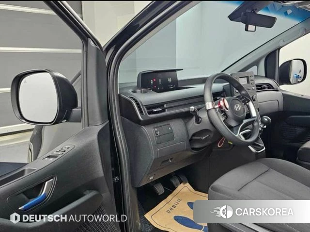 Hyundai Staria 2025 Черный из Кореи, фото 2