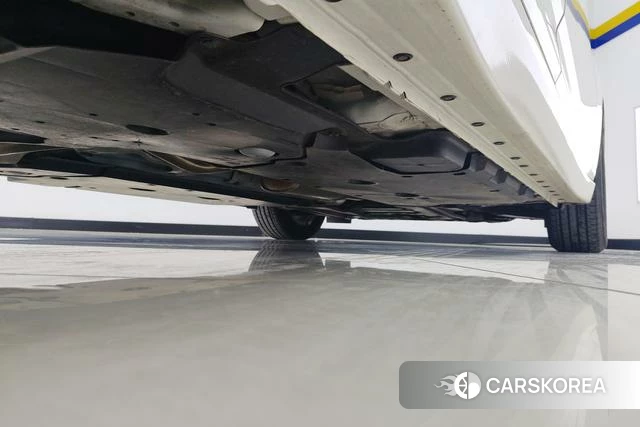 Nissan Sylphy 2023 Белый из Китая, фото 2