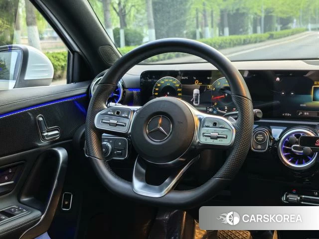Mercedes-Benz A-Class 2021 Белый из Китая, фото 2