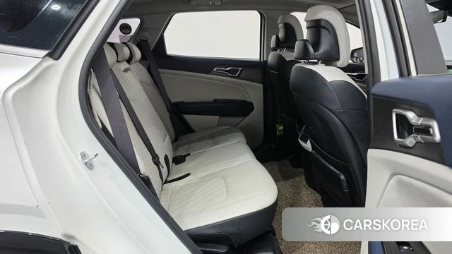 Kia Sportage 5th Generation 2021 Белый из Кореи, фото 2