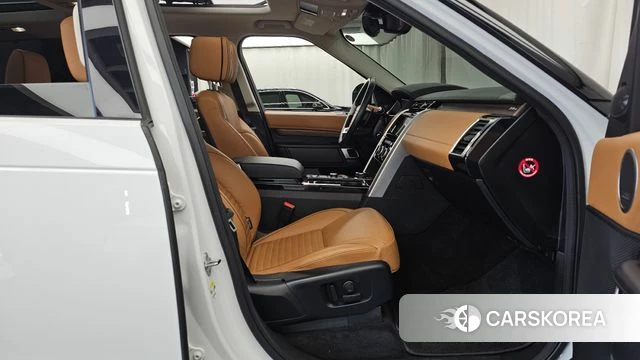 Land Rover Discovery 5 2020 Белый из Кореи, фото 2