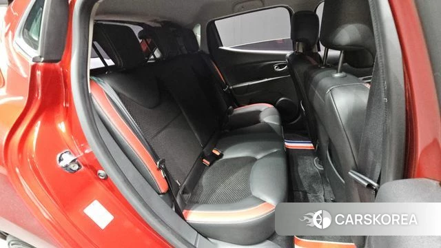 Renault Korea (Samsung) Clio 2018 Красный из Кореи, фото 2