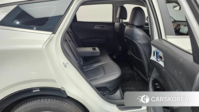 Kia Sportage 5th Generation 2022 Белый из Кореи, фото 2