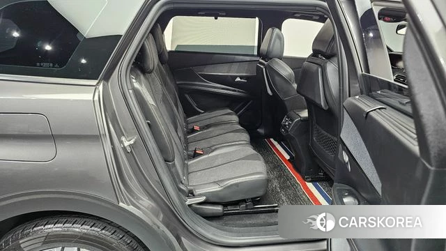 Peugeot 5008 second generation 2020 Серый из Кореи, фото 2