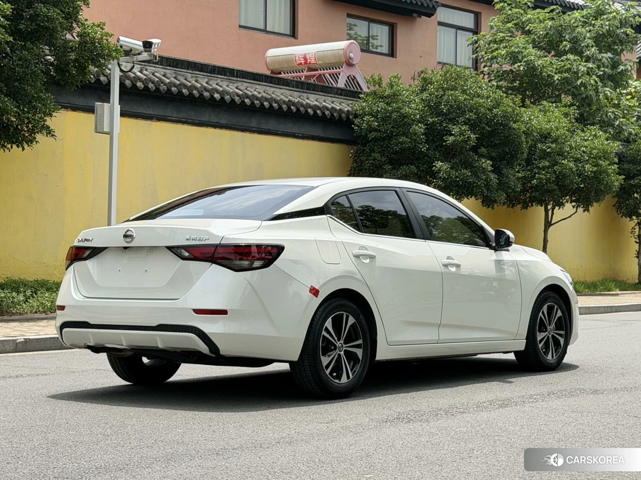 Nissan Sylphy 2020 Белый из Китая, фото 2