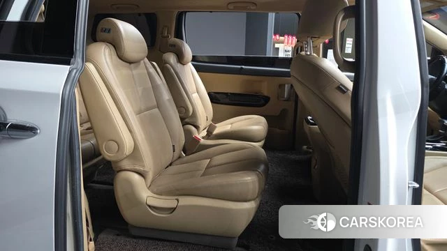 Kia The New Carnival 2019 Белый из Кореи, фото 2