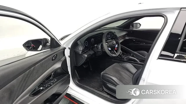 Hyundai Avante (CN7) 2023 Белый из Кореи, фото 2