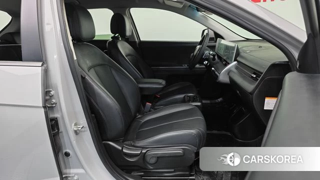 Hyundai Ionic 5 2021 Серебристо-серый из Кореи, фото 2