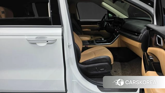 Kia Carnival 4th generation 2022 Белый из Кореи, фото 2